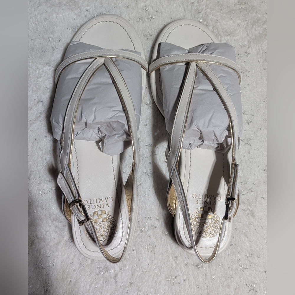 Vince Camuto Melly Sandals 8.5M White Gold Leather Slingback Strappy NIB